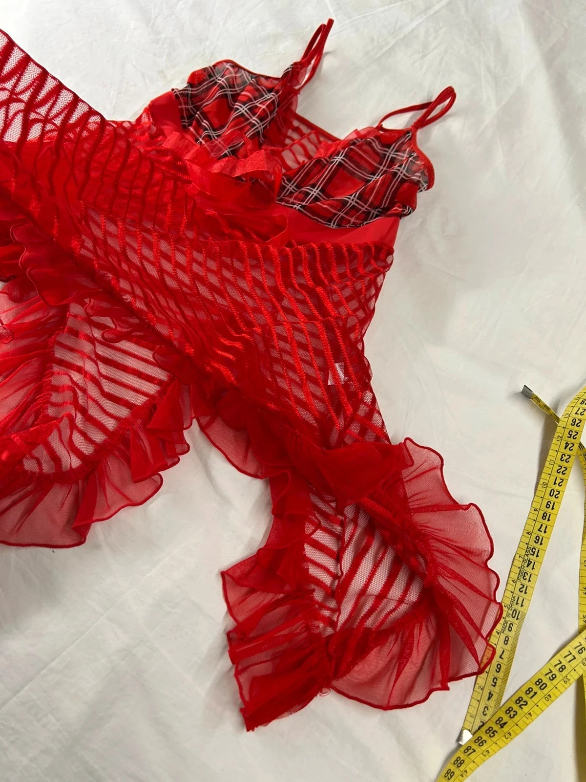 Vestido curto vermelho com renda coquete vintage em poliamida – photo 7